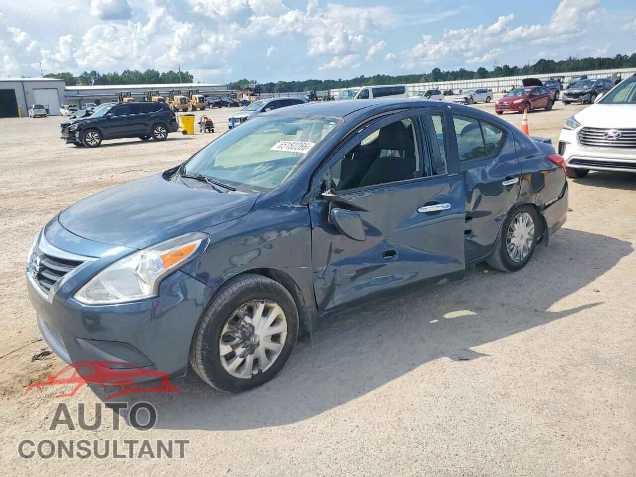 NISSAN VERSA 2017 - 3N1CN7AP3HL904655