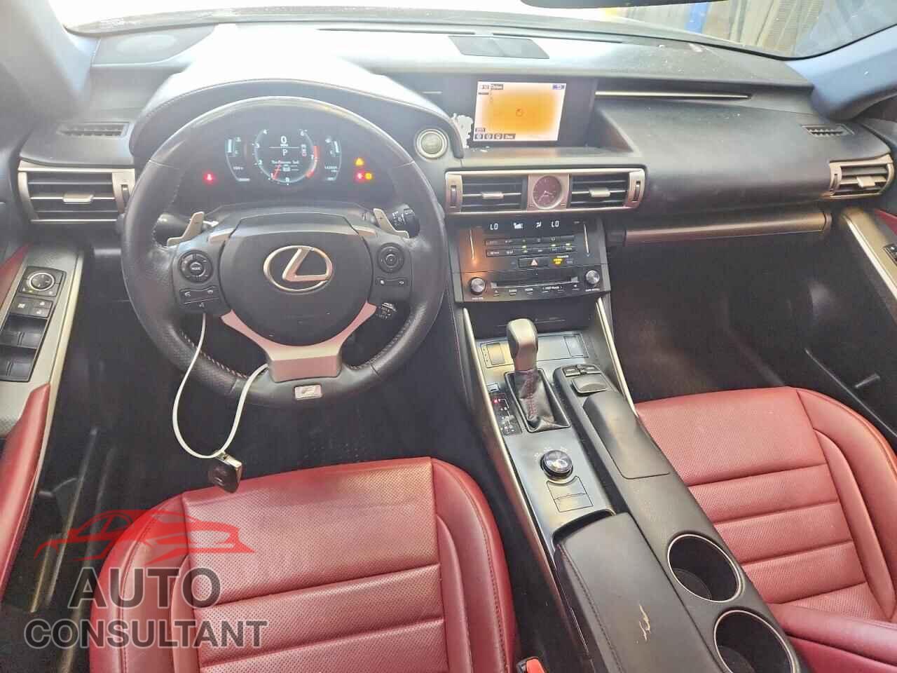 LEXUS IS 2014 - JTHBE1D22E5014096