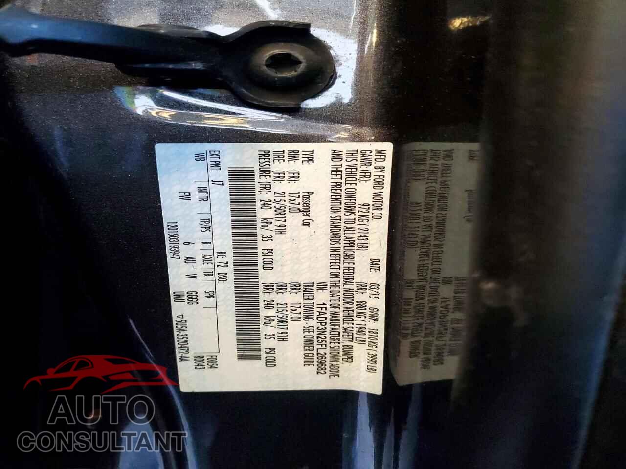 FORD FOCUS 2015 - 1FADP3N25FL269682