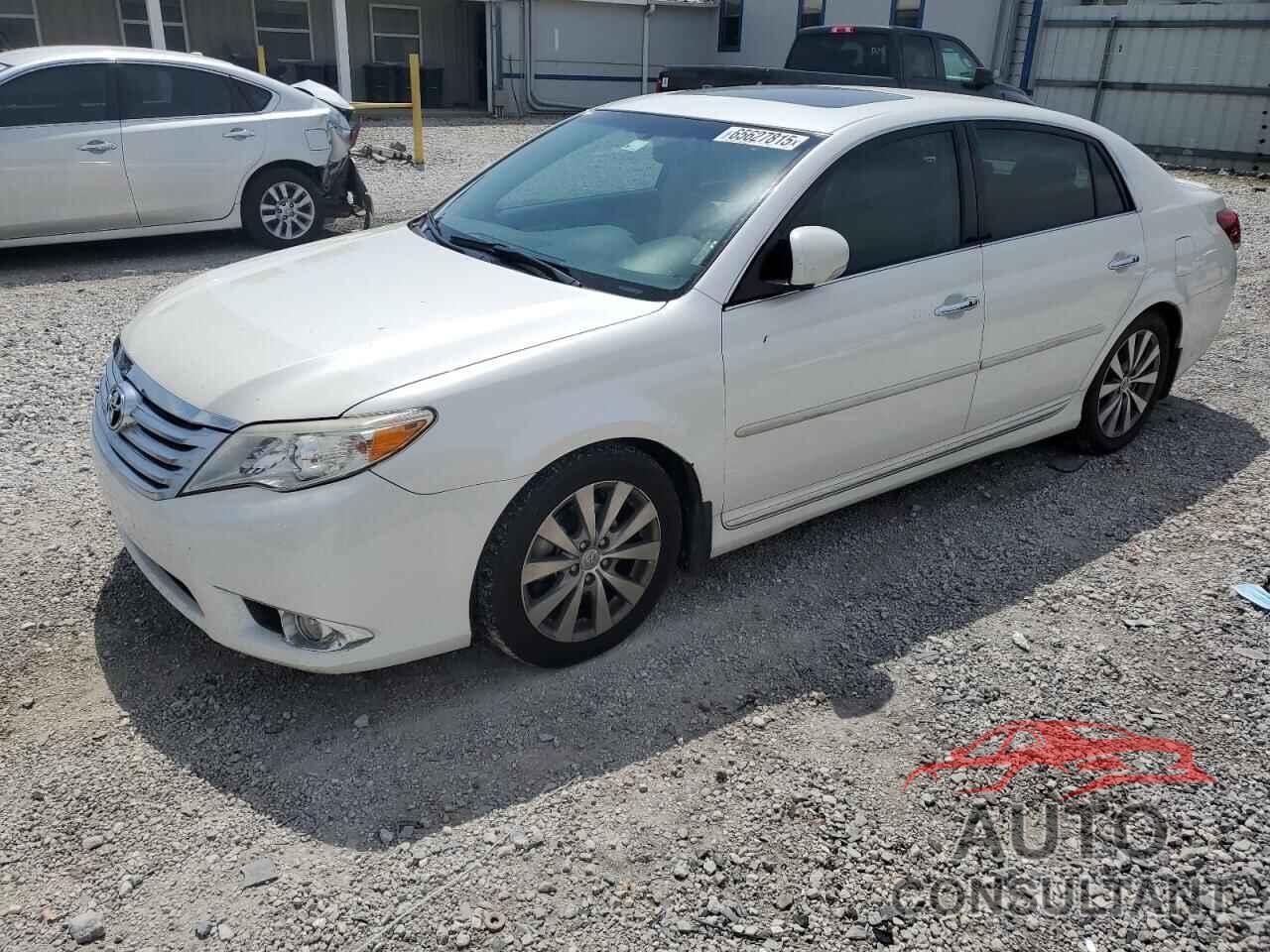 TOYOTA AVALON 2011 - 4T1BK3DB7BU426999