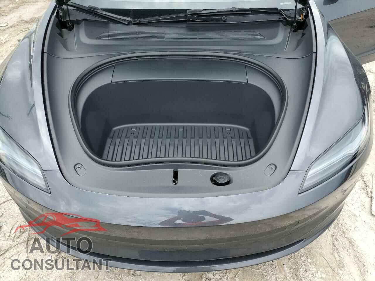 TESLA MODEL 3 2024 - 5YJ3E1EA0RF763236