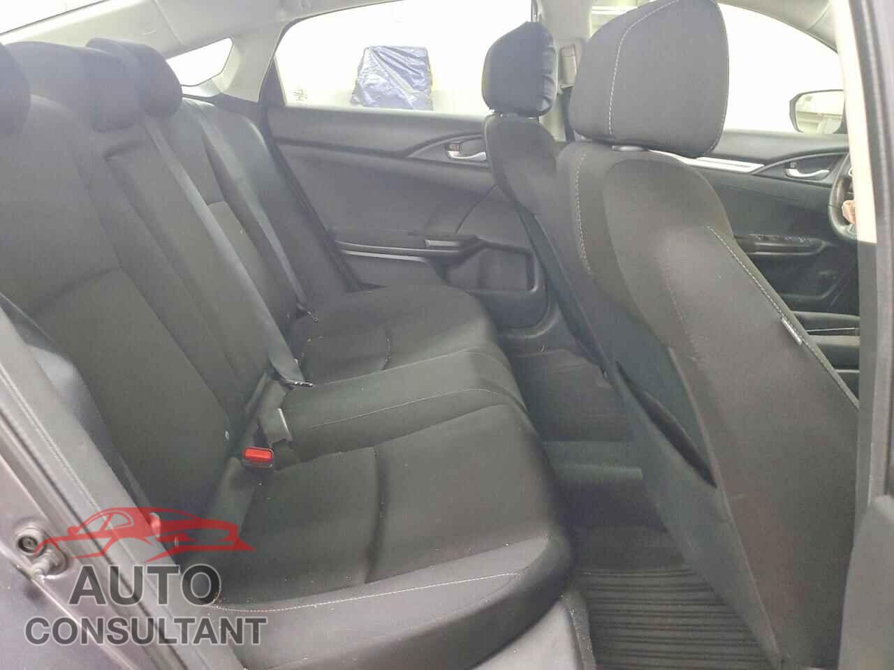 HONDA CIVIC 2018 - 2HGFC2F82JH514604
