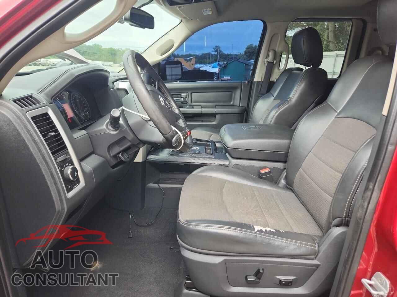 DODGE RAM 1500 2012 - 1C6RD7HT5CS276483