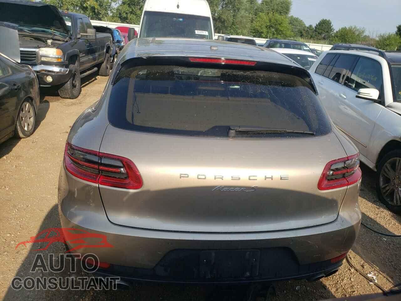 PORSCHE MACAN 2016 - WP1AB2A52GLB41096