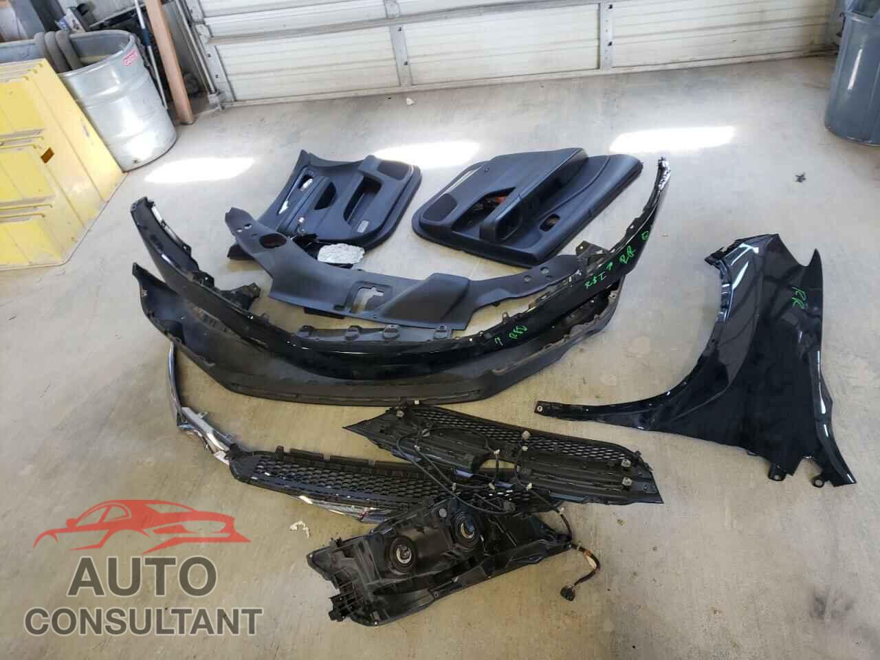 HONDA PILOT 2017 - 5FNYF6H93HB010297