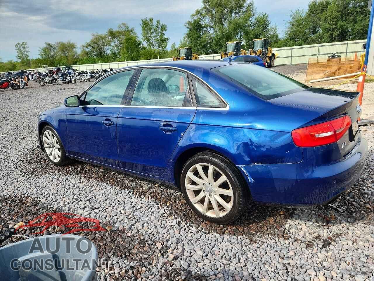 AUDI A4 2013 - WAUFFAFL0DN010808