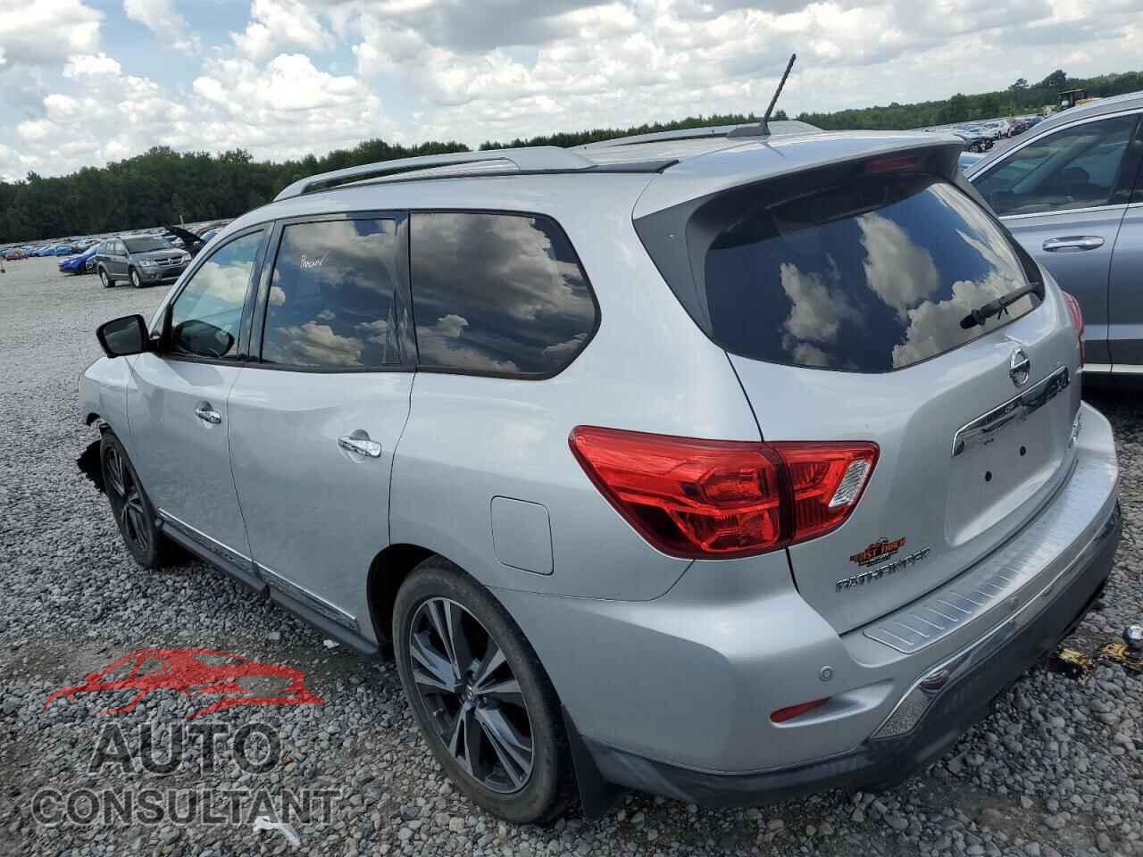 NISSAN PATHFINDER 2017 - 5N1DR2MM2HC671997