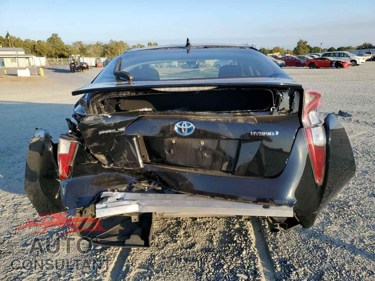 TOYOTA PRIUS 2017 - JTDKBRFU6H3028414