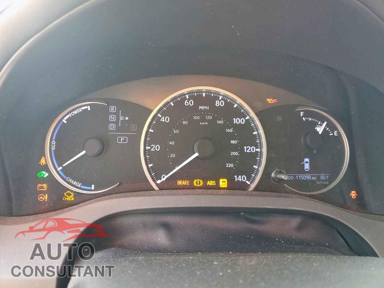 LEXUS CT 200 2013 - JTHKD5BH5D2131429
