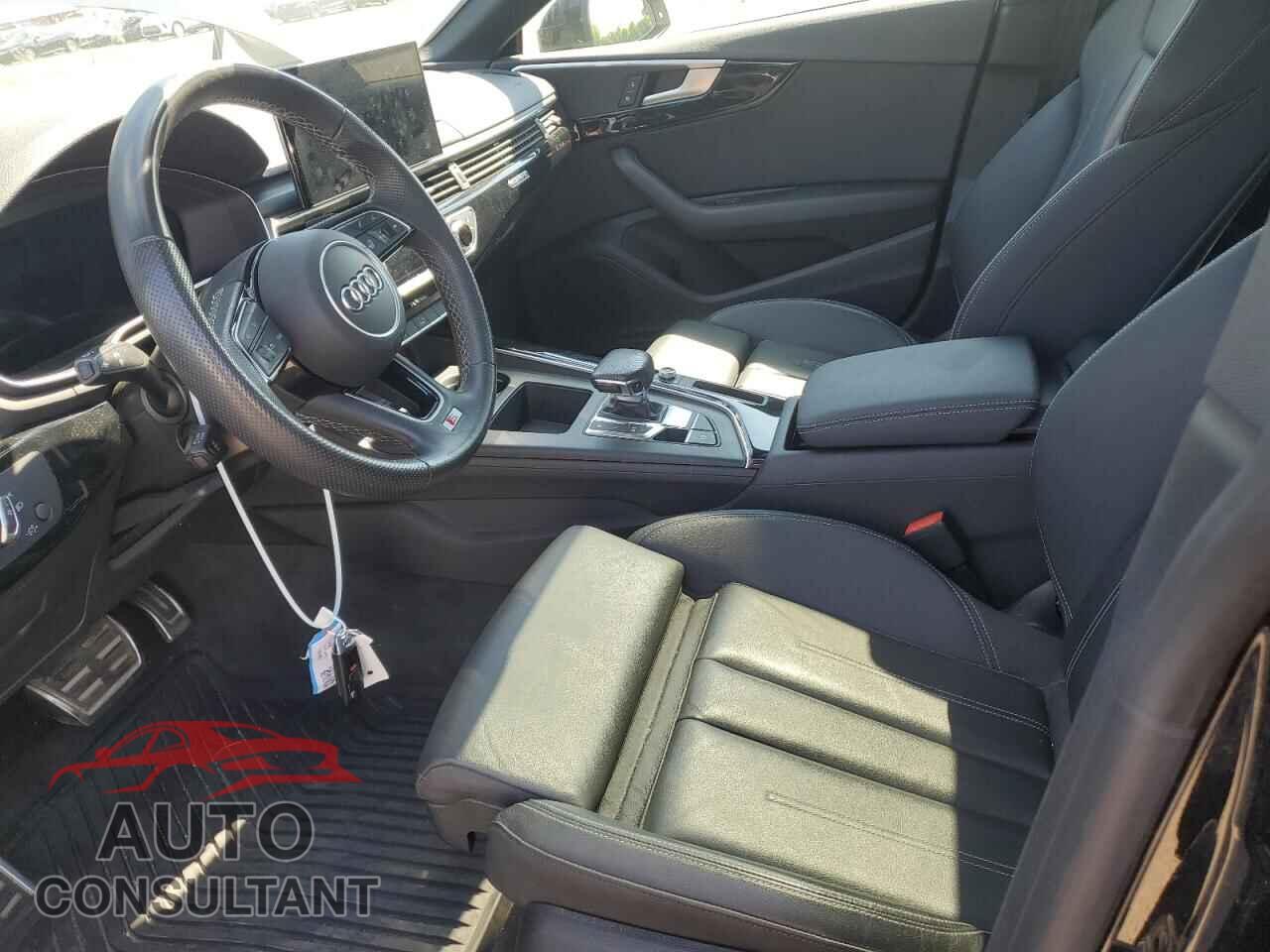 AUDI A5 2021 - WAUFACF54MA030188