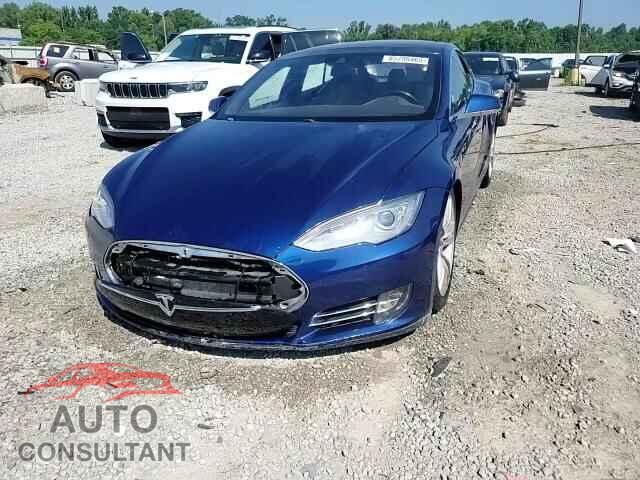 TESLA MODEL S 2015 - 5YJSA1E22FF111973