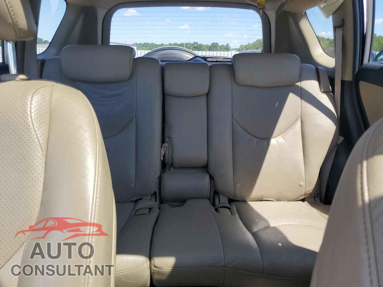 TOYOTA RAV4 2011 - 2T3DF4DV1BW129960