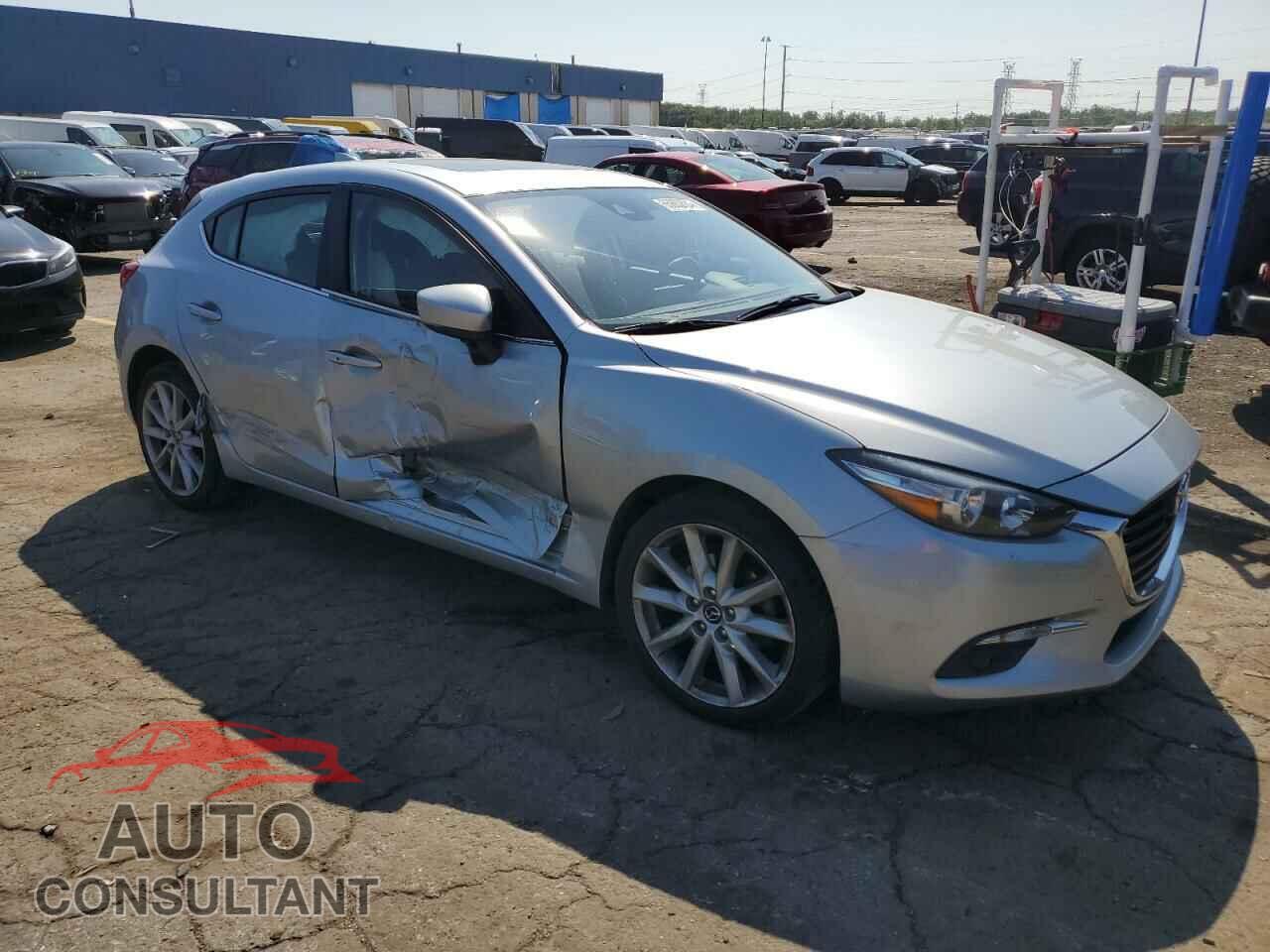 MAZDA 3 2017 - 3MZBN1M38HM150089
