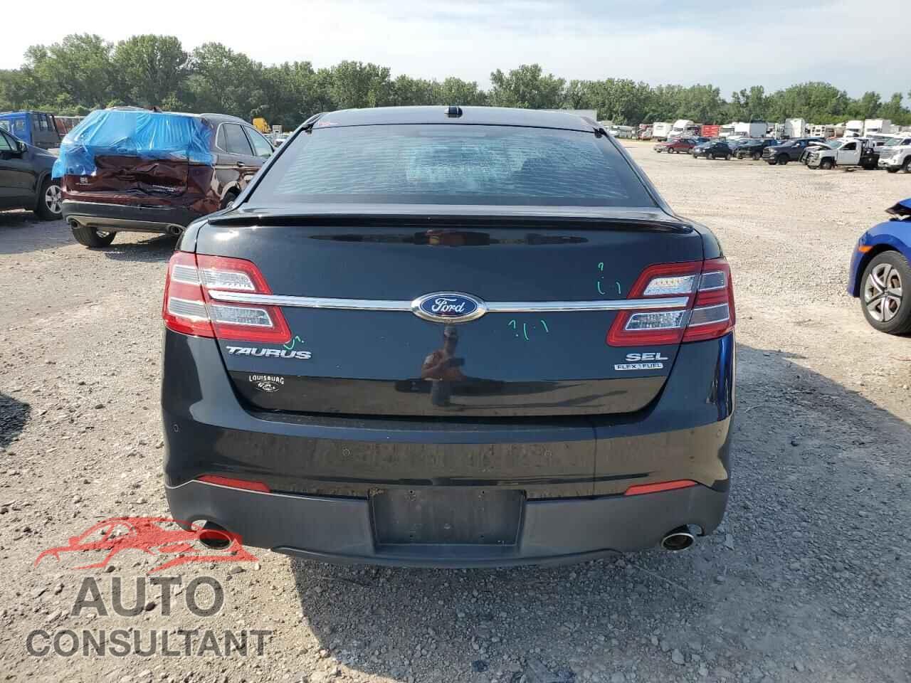 FORD TAURUS 2015 - 1FAHP2E87FG104242