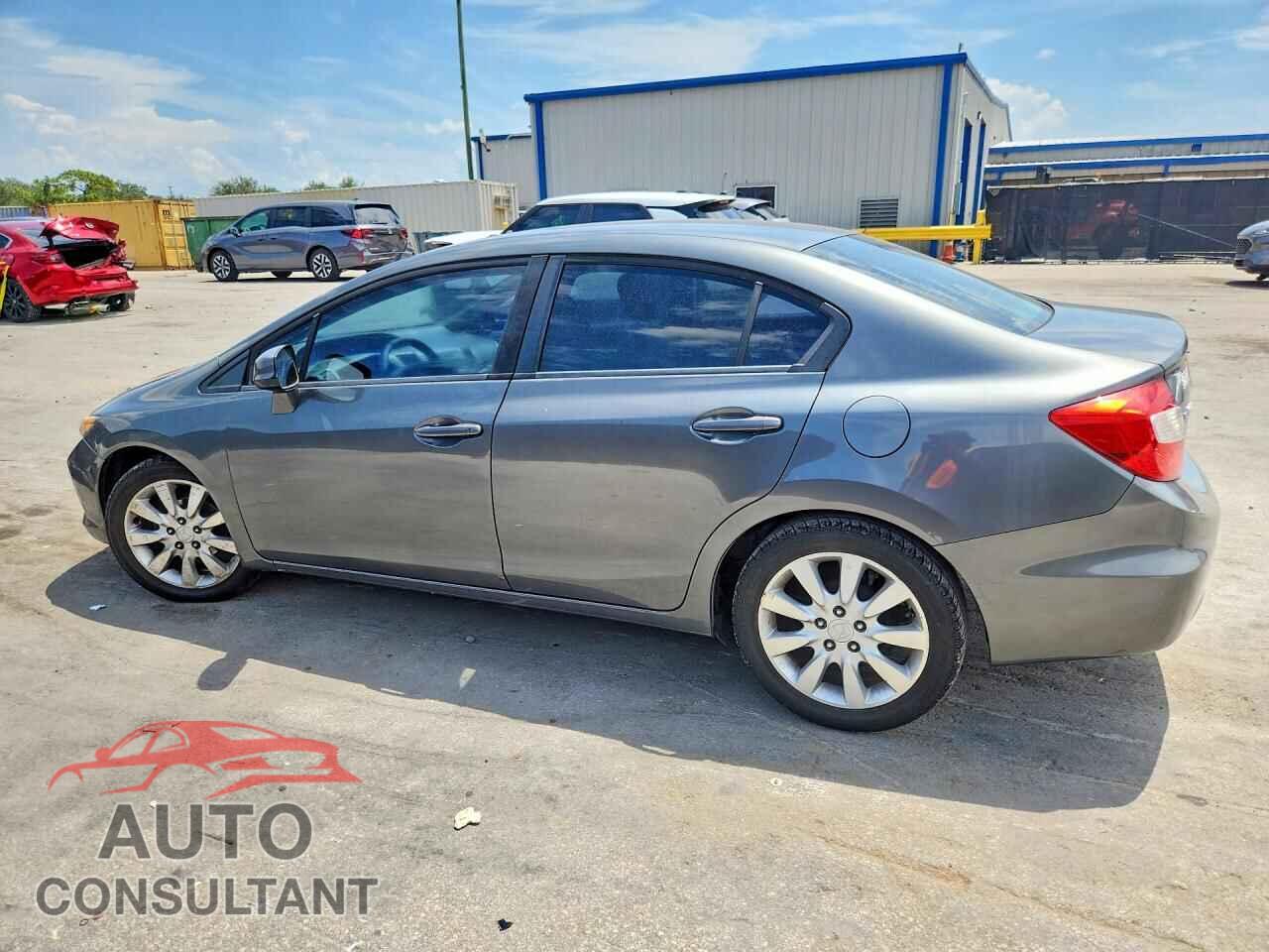 HONDA CIVIC 2012 - 2HGFB2F50CH303381