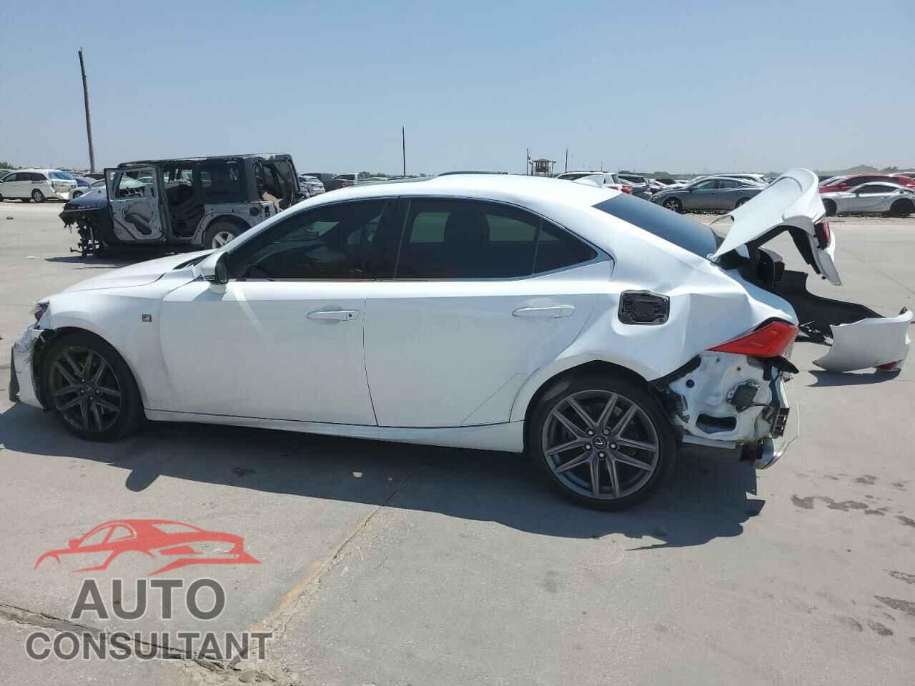 LEXUS IS 2017 - JTHBA1D24H5046399