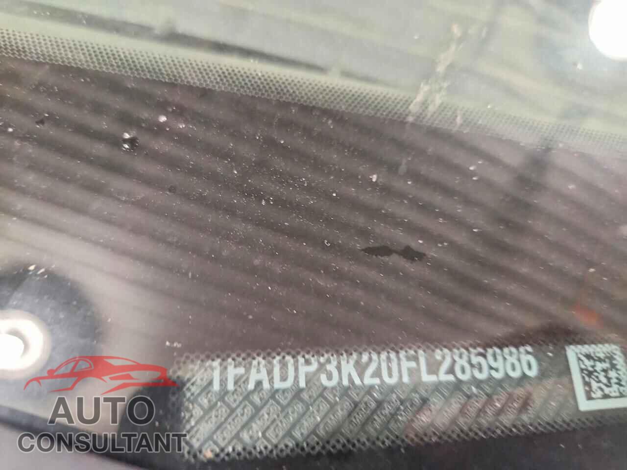 FORD FOCUS 2015 - 1FADP3K20FL285986