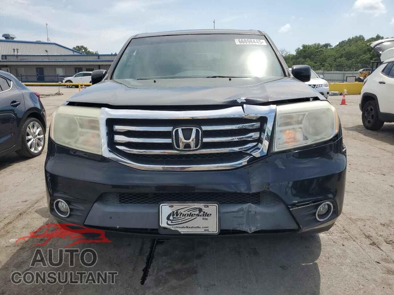 HONDA PILOT 2012 - 5FNYF4H69CB012221