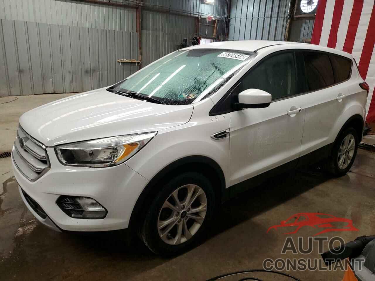 FORD ESCAPE 2019 - 1FMCU9GD6KUB08502