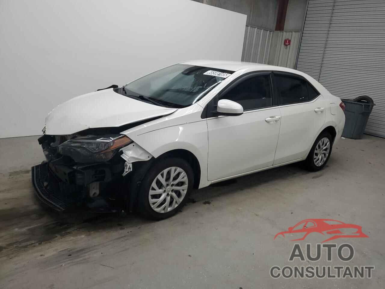 TOYOTA COROLLA 2018 - 5YFBURHEXJP799147