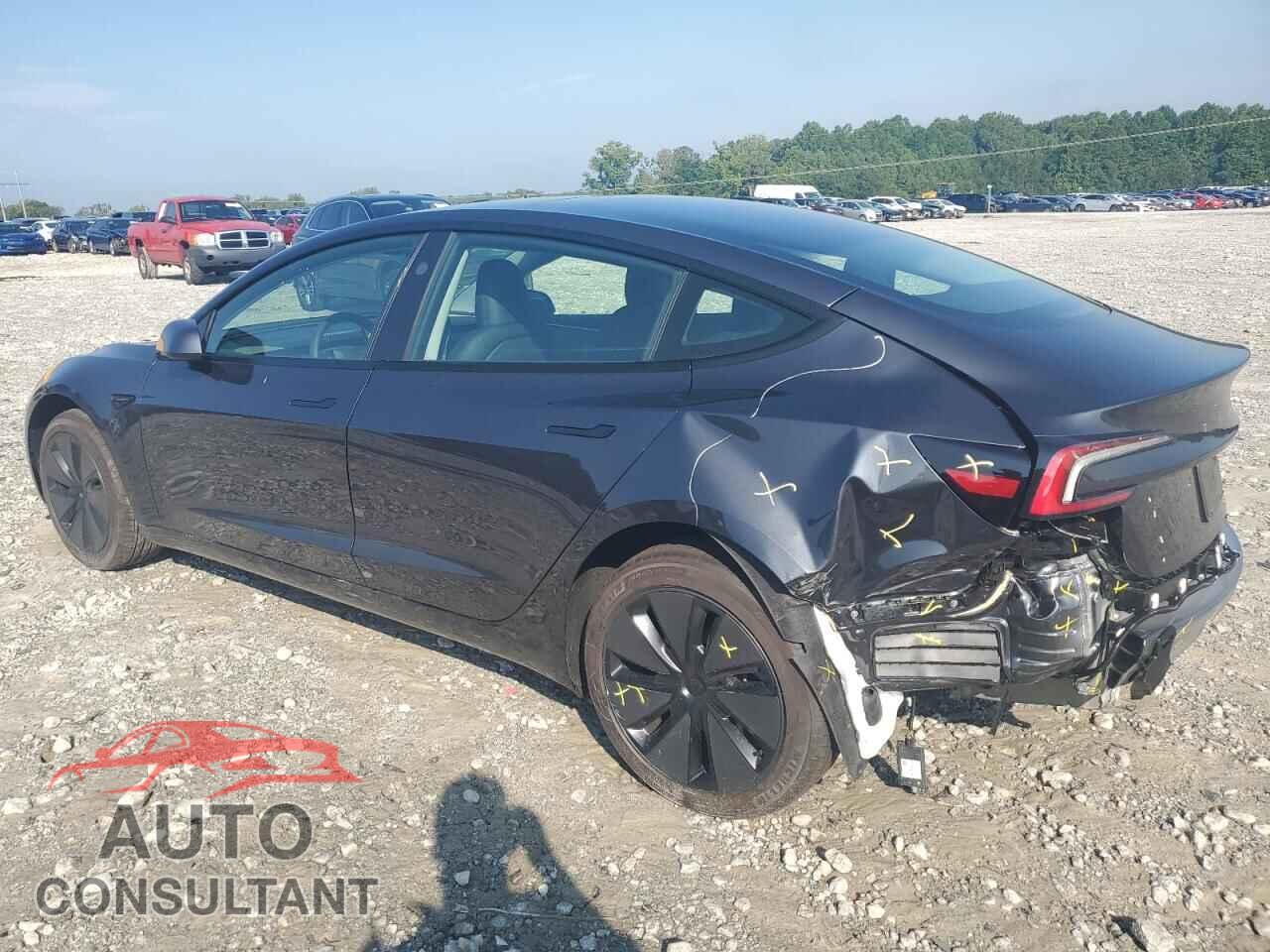 TESLA MODEL 3 2025 - 5YJ3E1EA7SF009580