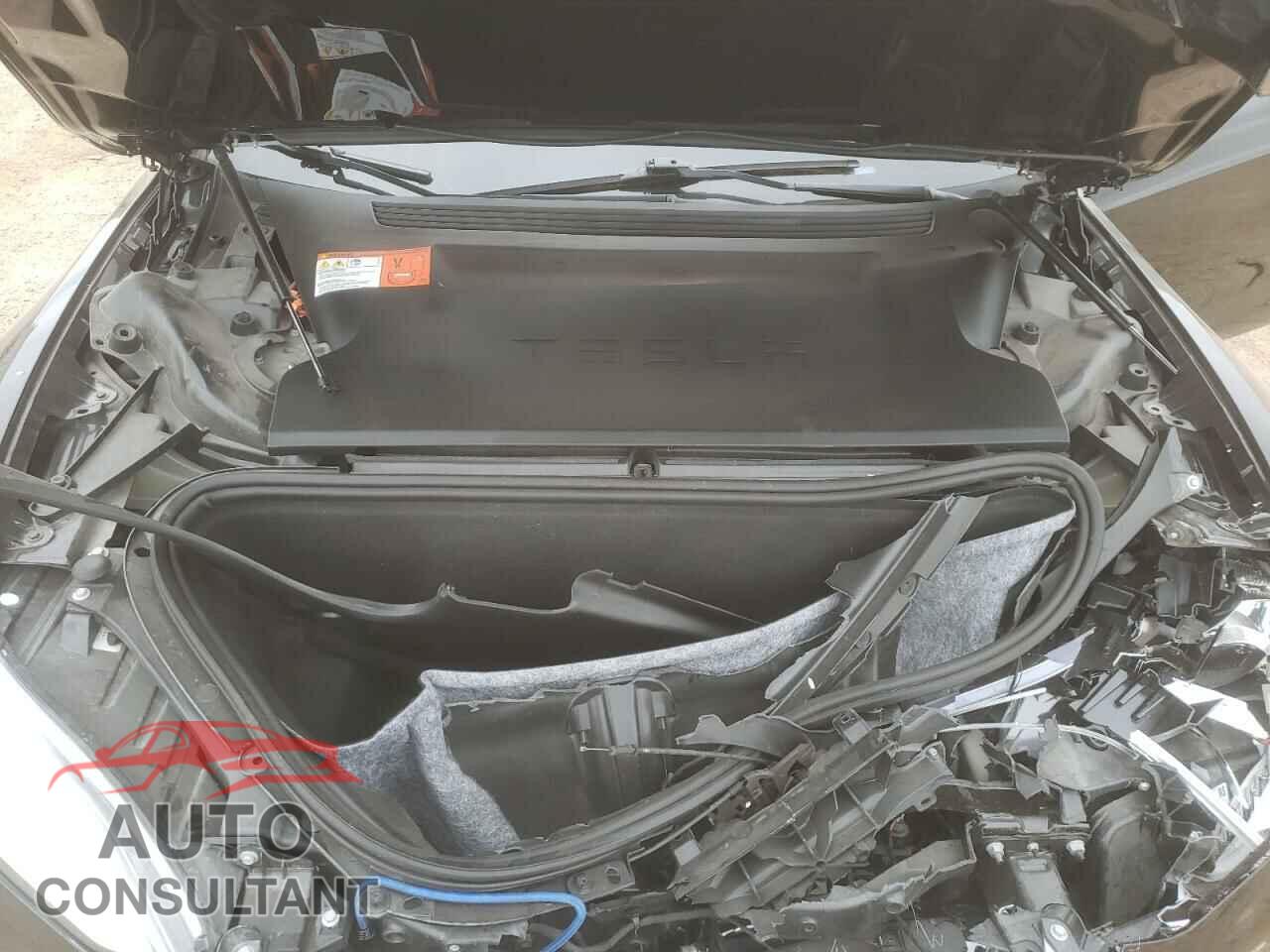 TESLA MODEL S 2017 - 5YJSA1E15HF198942