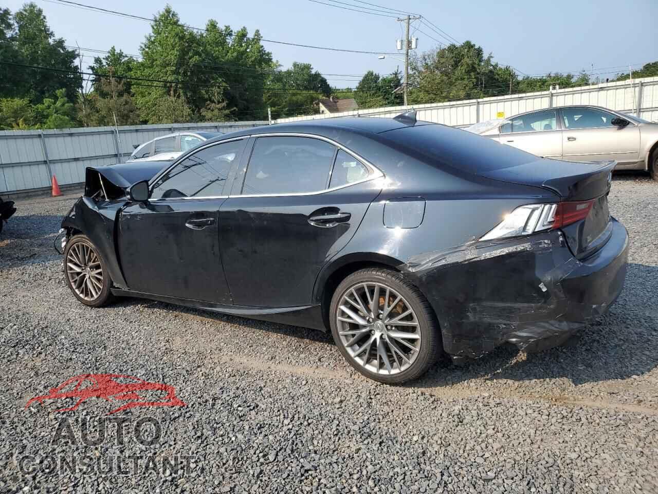 LEXUS IS 2015 - JTHCF1D28F5028670