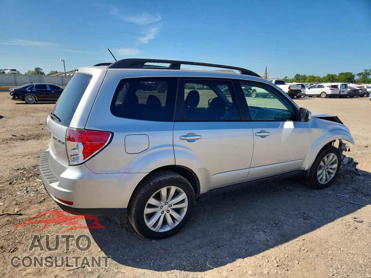 SUBARU FORESTER 2011 - JF2SHBDC3BH753285