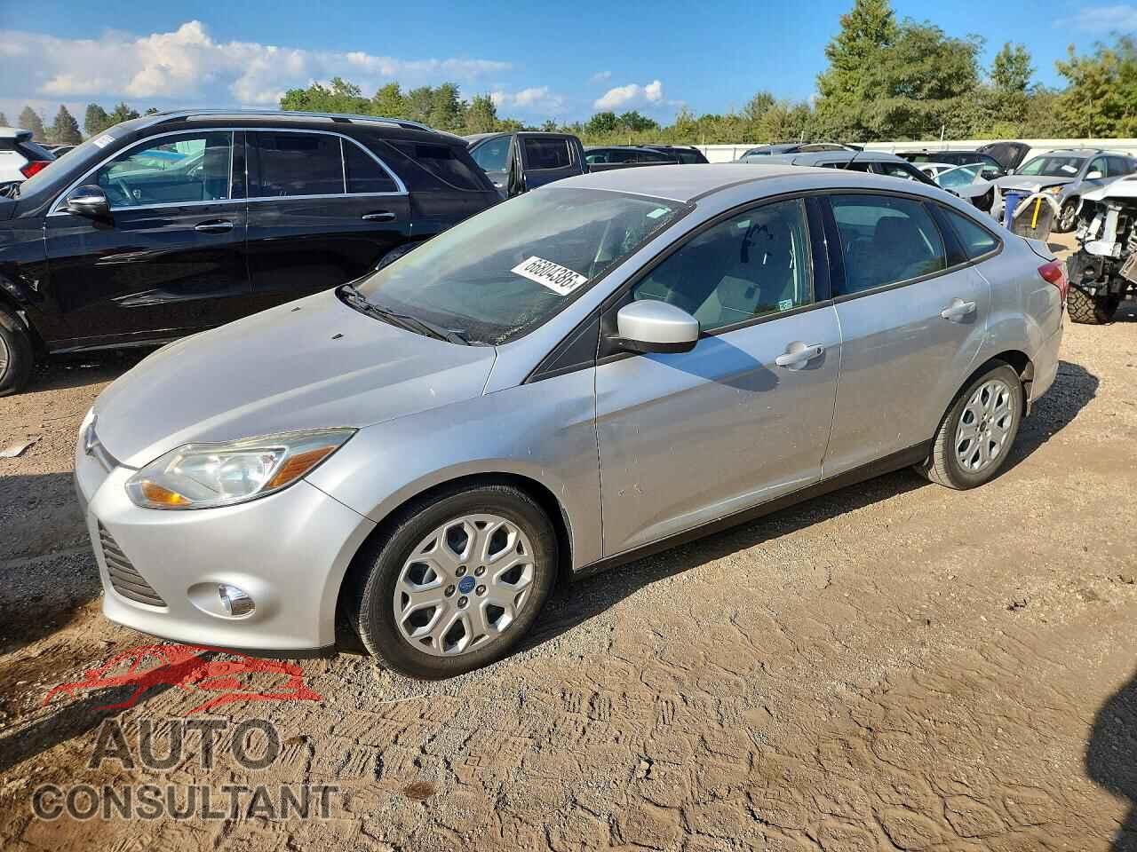 FORD FOCUS 2012 - 1FAHP3F26CL176021