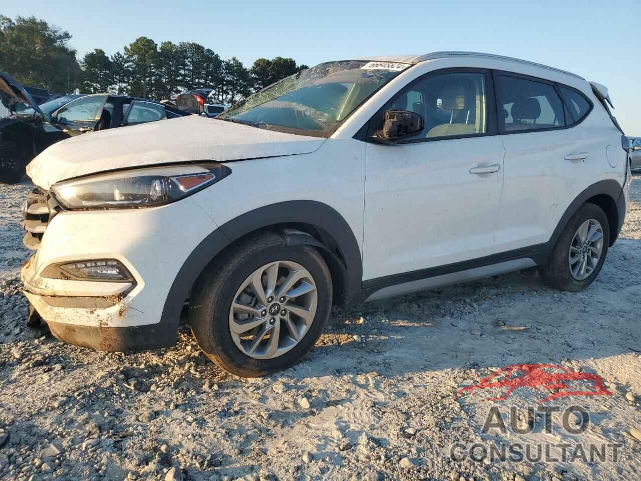 HYUNDAI TUCSON 2018 - KM8J33A40JU713923