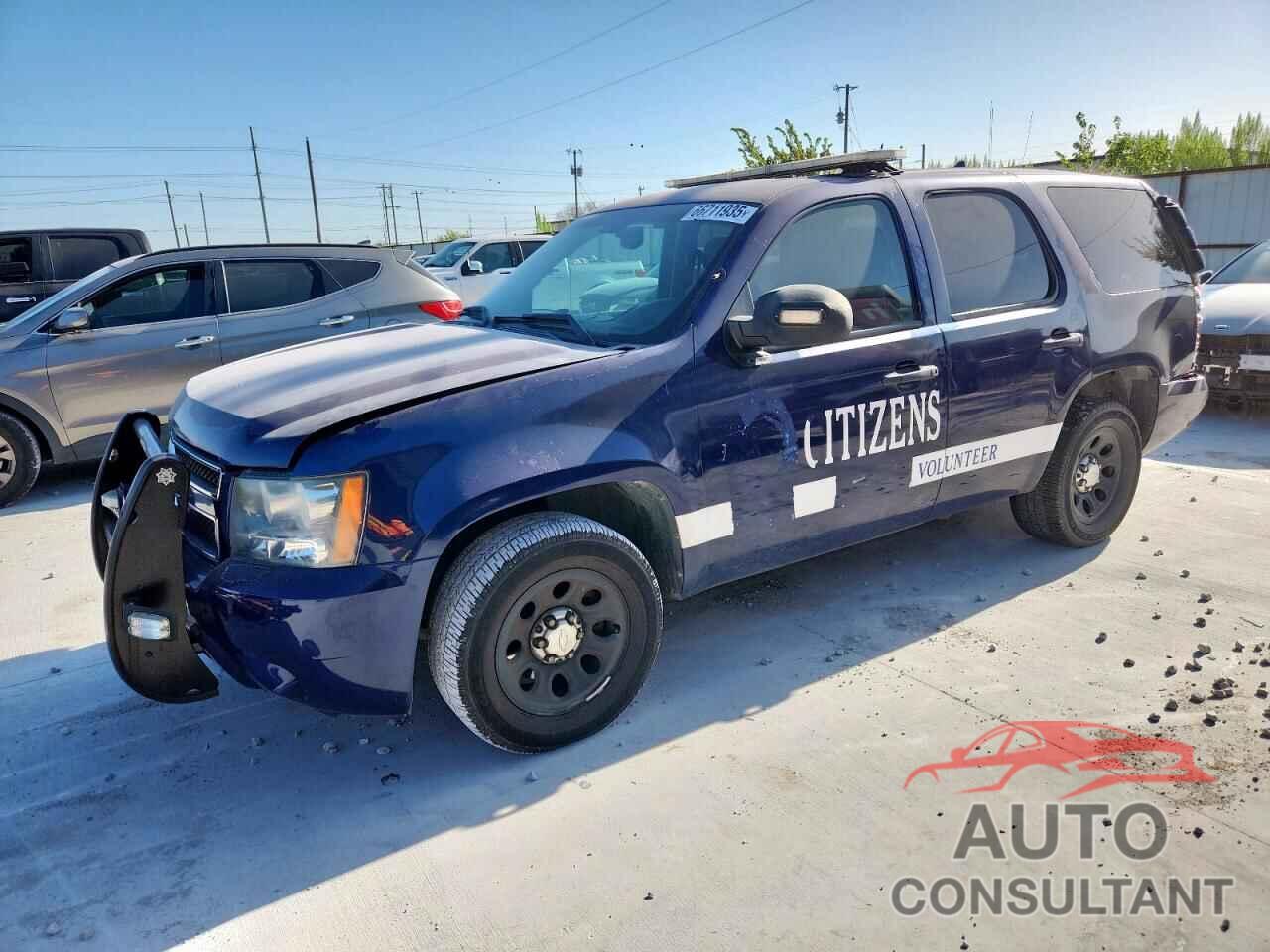 CHEVROLET TAHOE 2013 - 1GNLC2E05DR260718