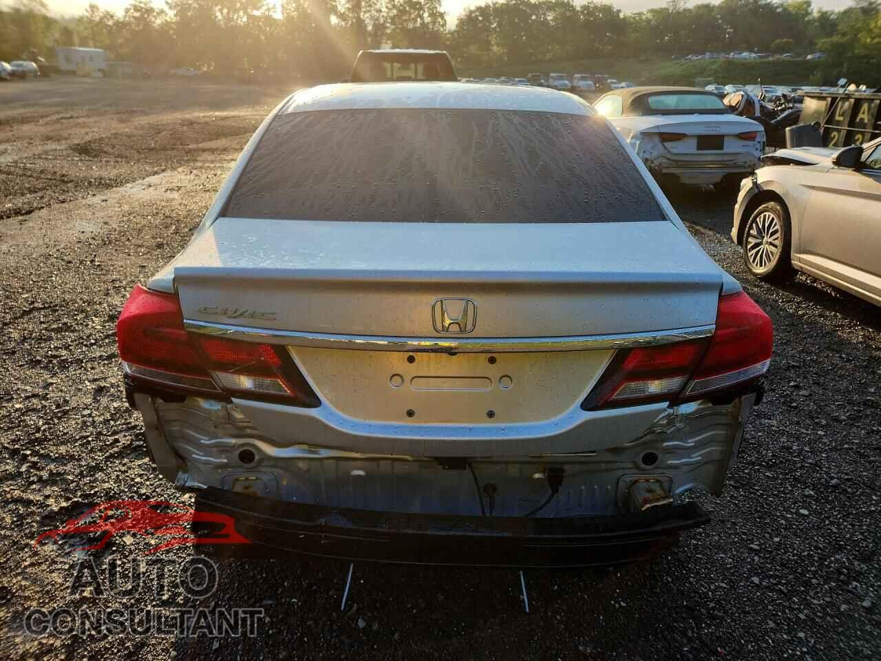 HONDA CIVIC 2014 - 19XFB2F8XEE233895