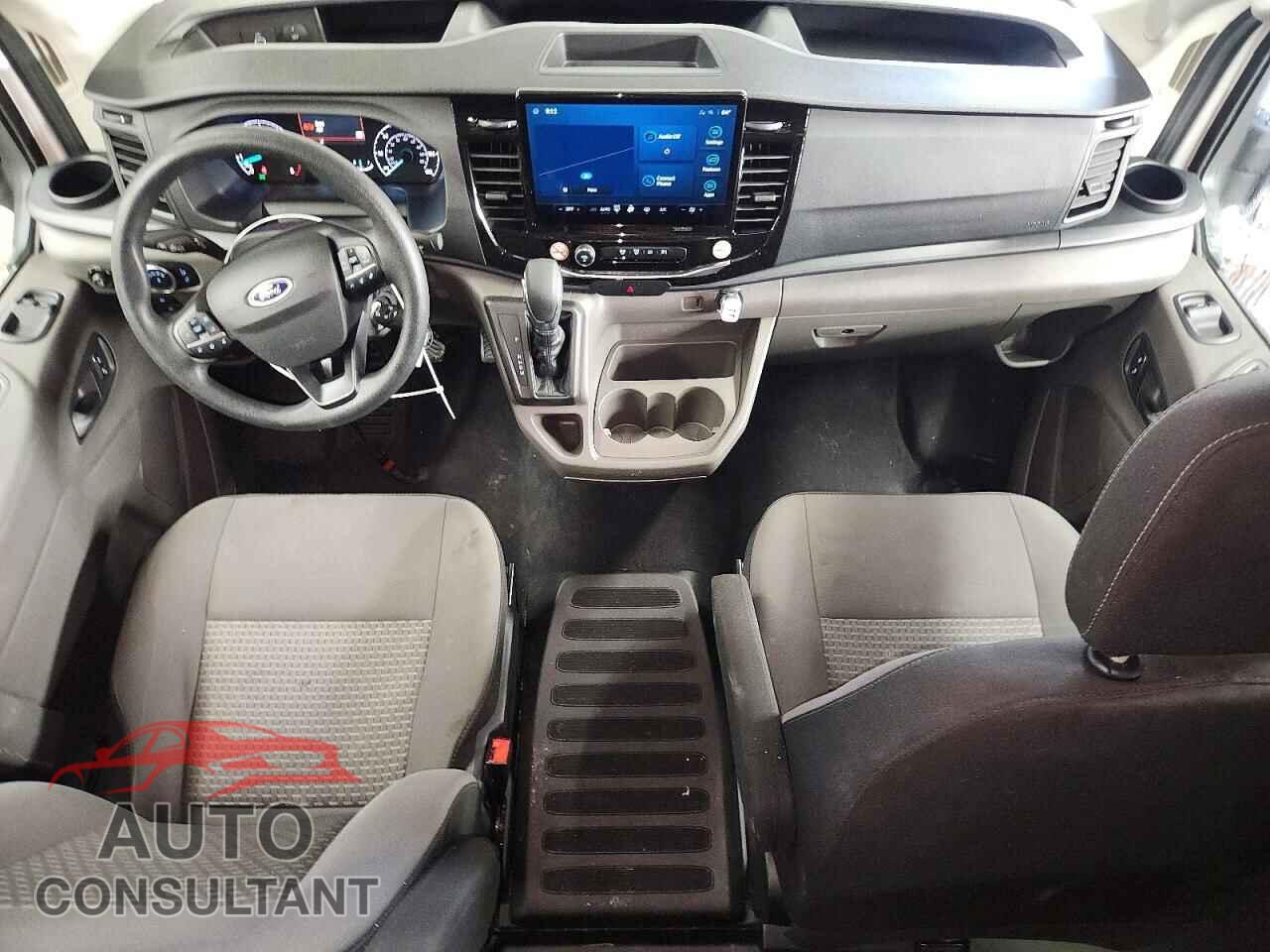 FORD TRANSIT 2024 - 1FBAX2C89RKA81079