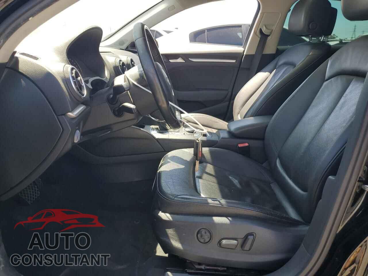 AUDI A3 2015 - WAUBFGFF9F1003037