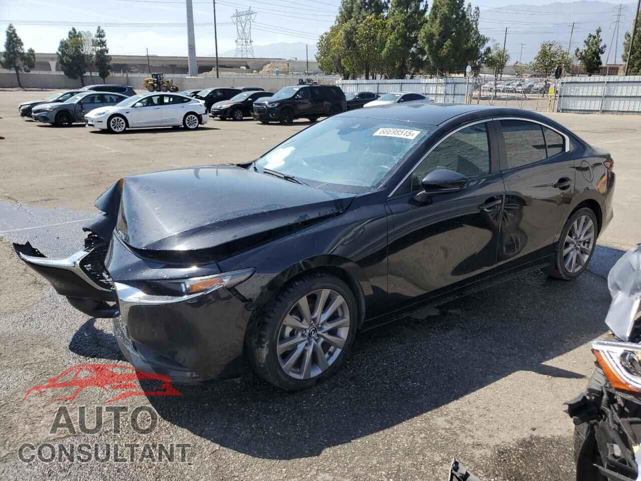 MAZDA 3 2021 - JM1BPABL0M1330335