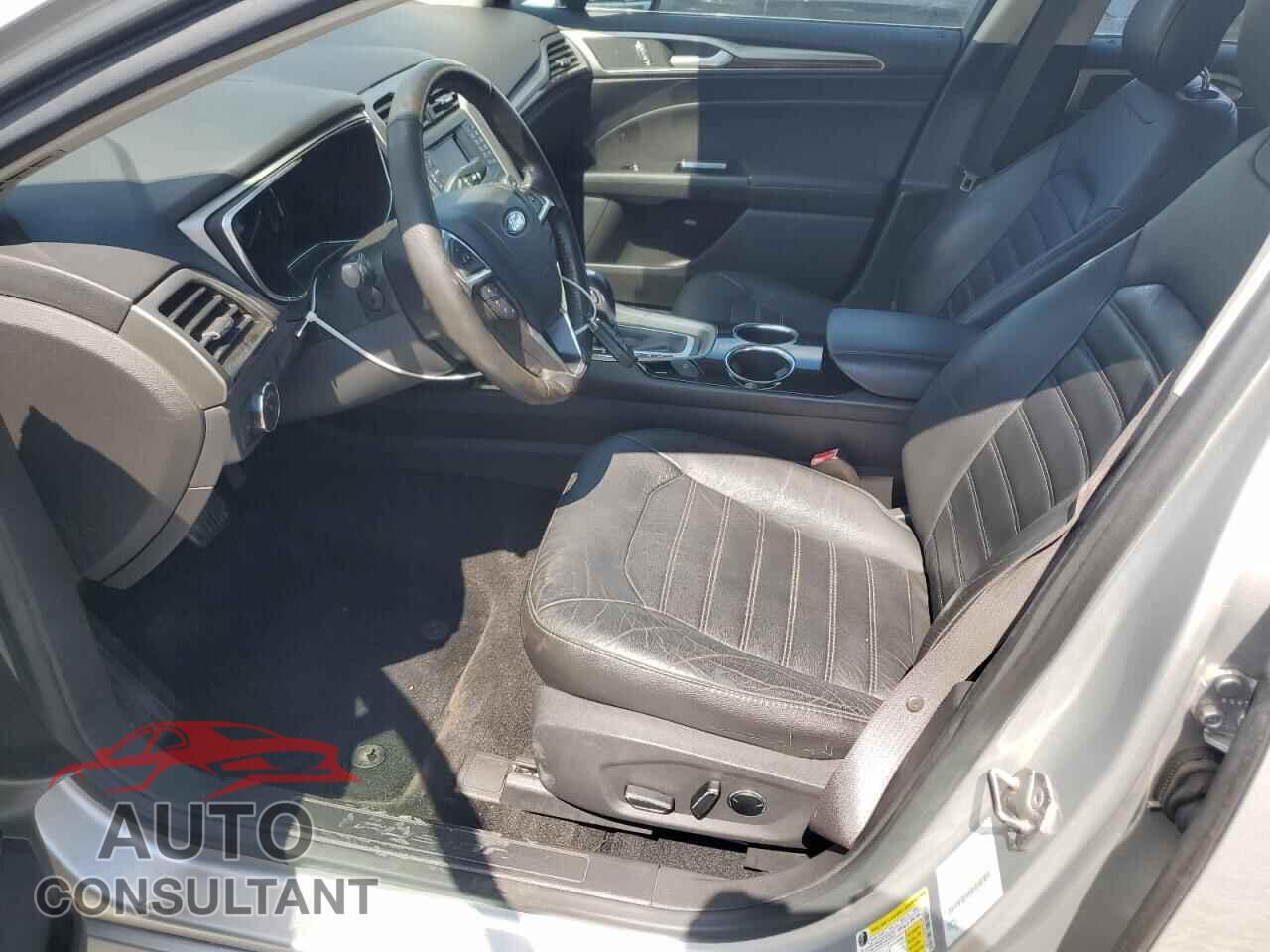 FORD FUSION 2013 - 3FA6P0LU9DR217546