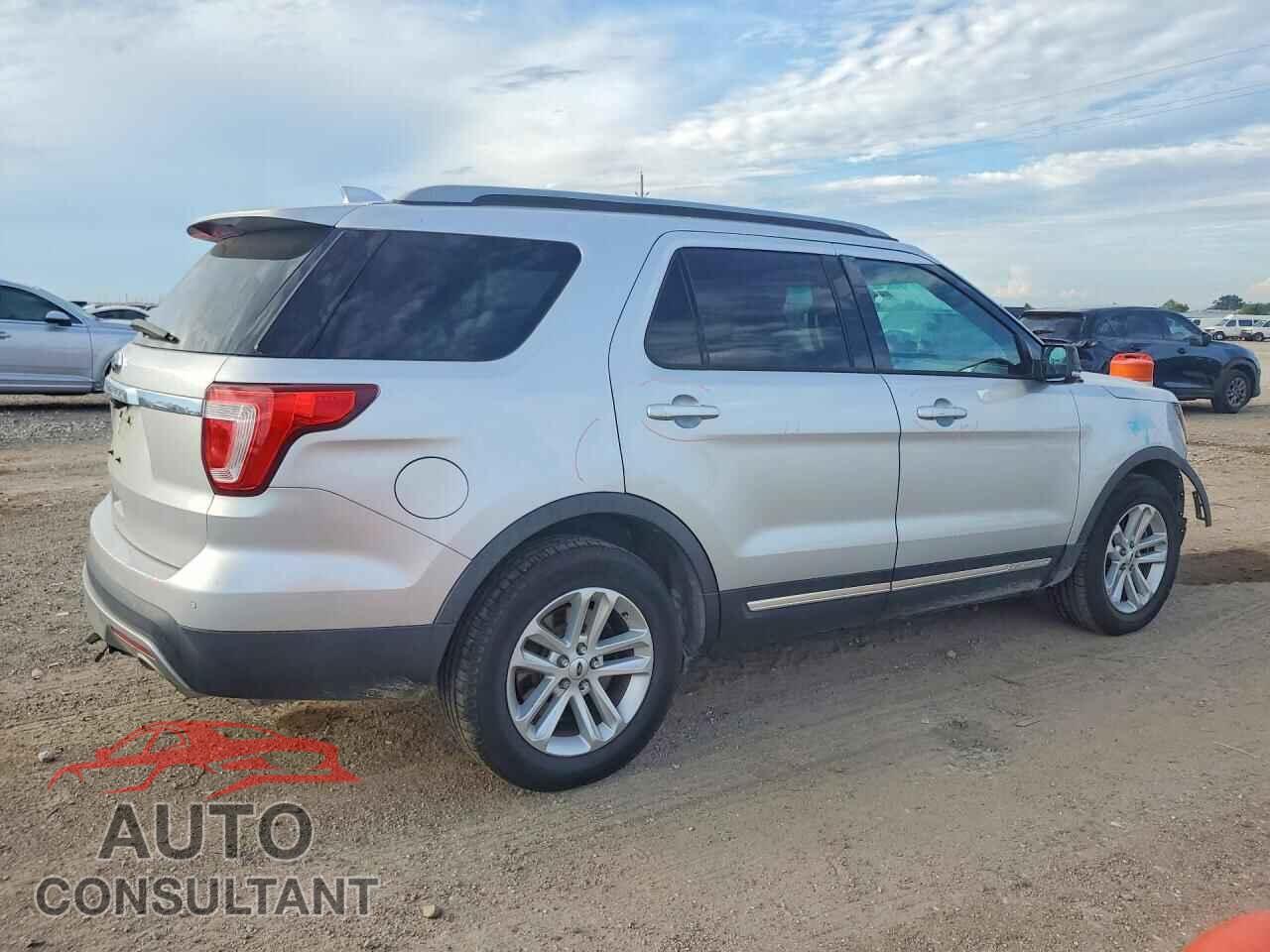 FORD EXPLORER 2017 - 1FM5K7D82HGA27031