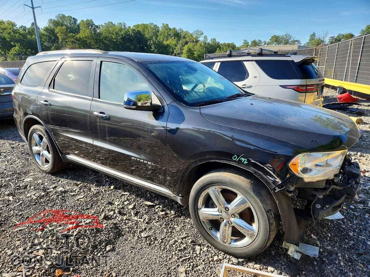 DODGE DURANGO 2012 - 1C4SDJET4CC205037