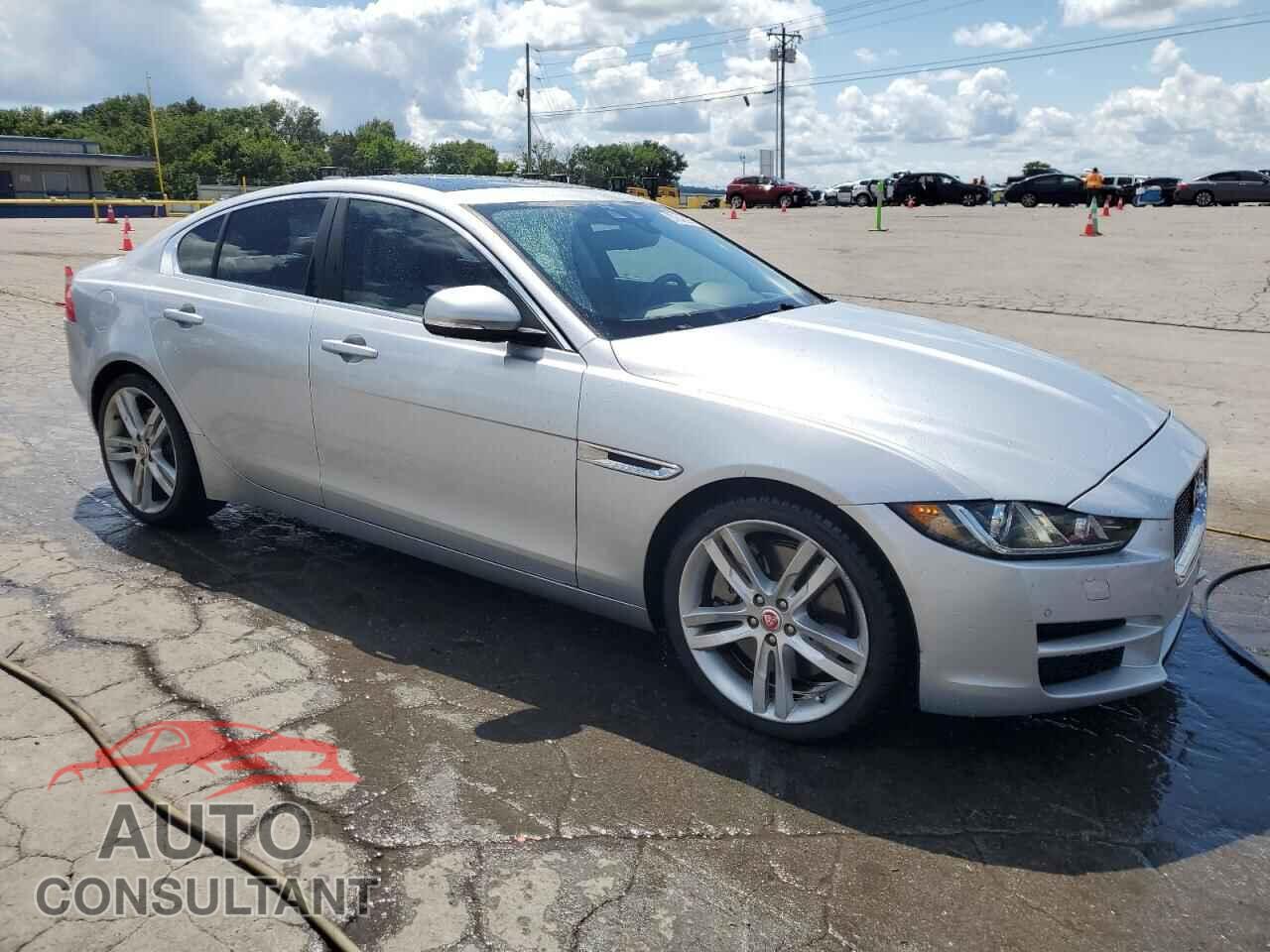 JAGUAR XE 2017 - SAJAE4BV4HA973301