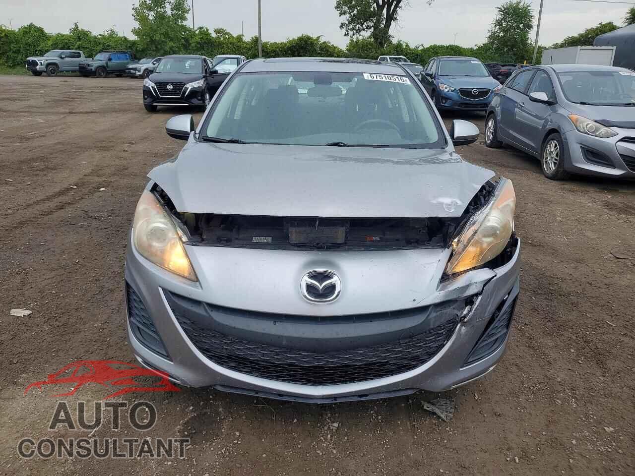 MAZDA 3 2011 - JM1BL1VF9B1411185