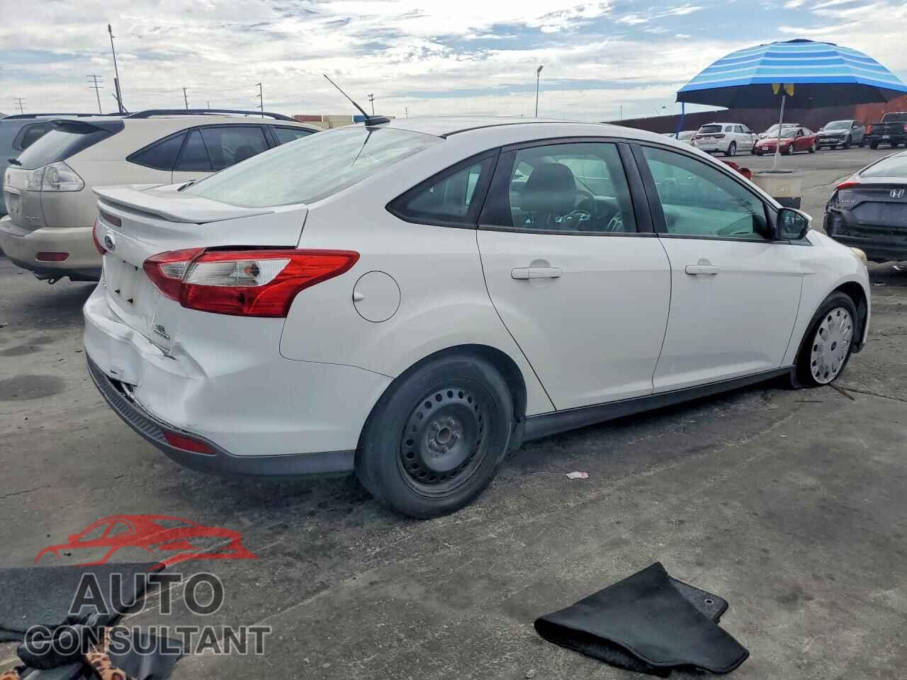 FORD FOCUS 2013 - 1FADP3F20DL363092