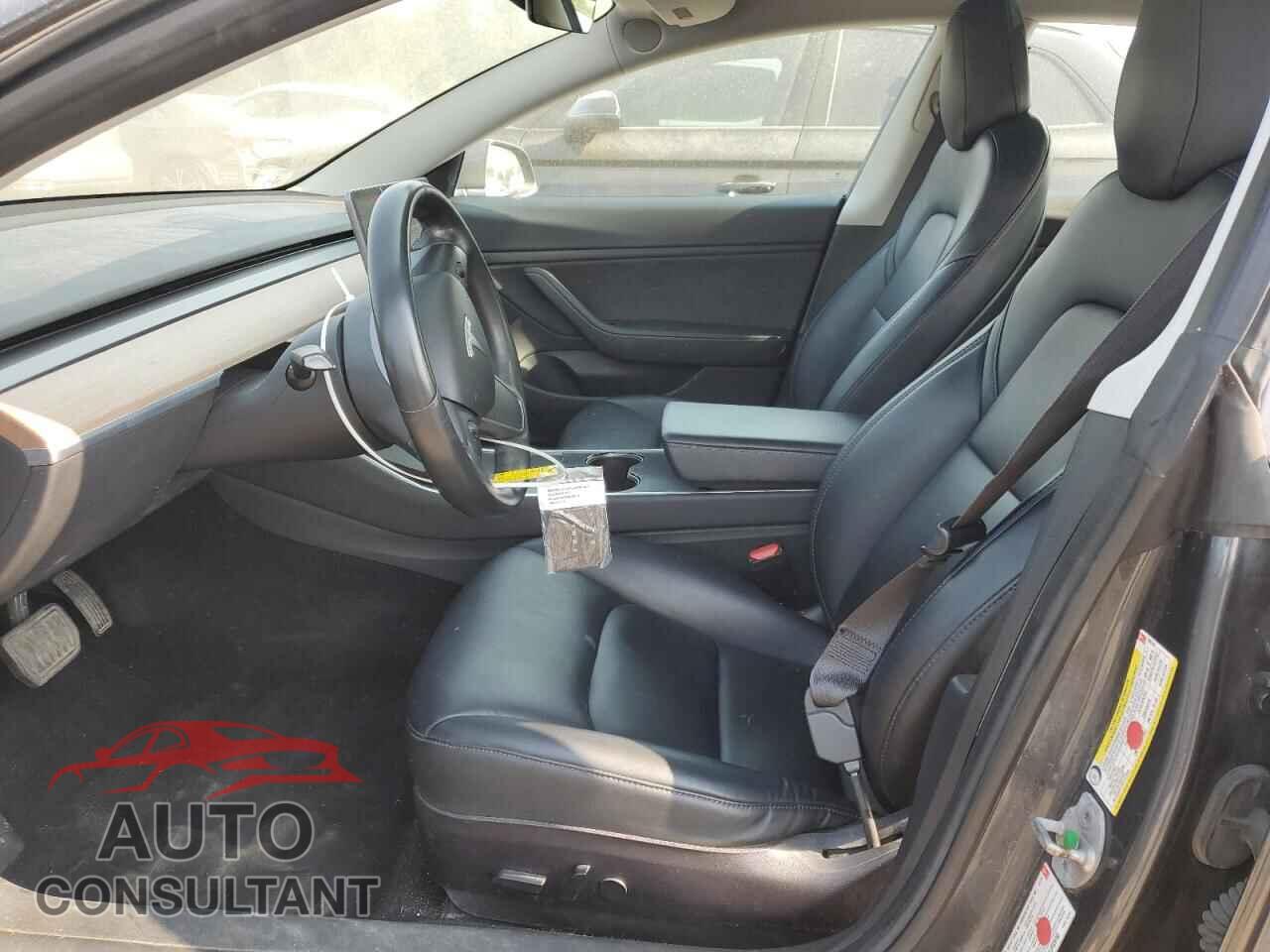 TESLA MODEL 3 2018 - 5YJ3E1EA1JF026762