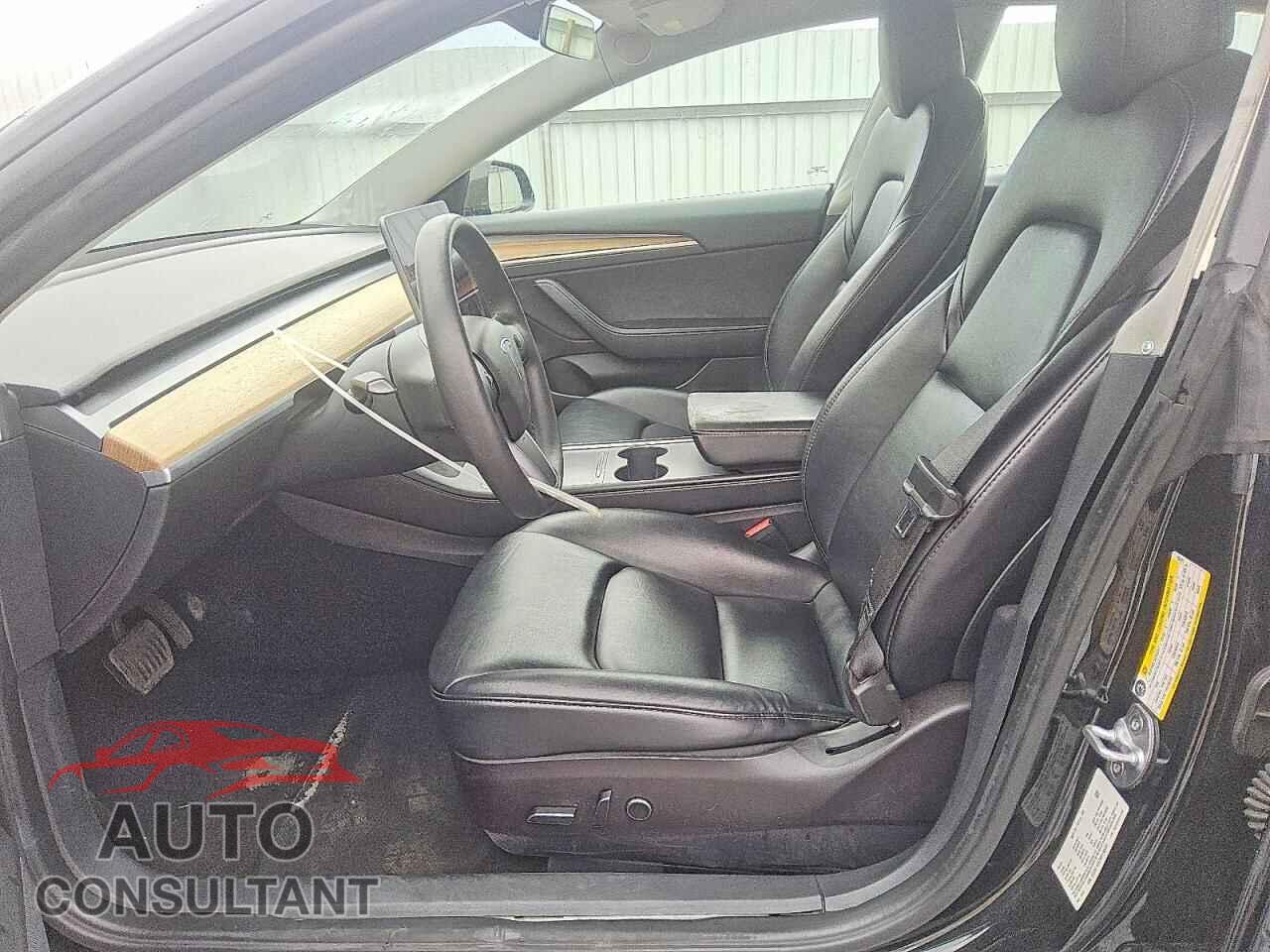 TESLA MODEL 3 2022 - 5YJ3E1EA7NF190491