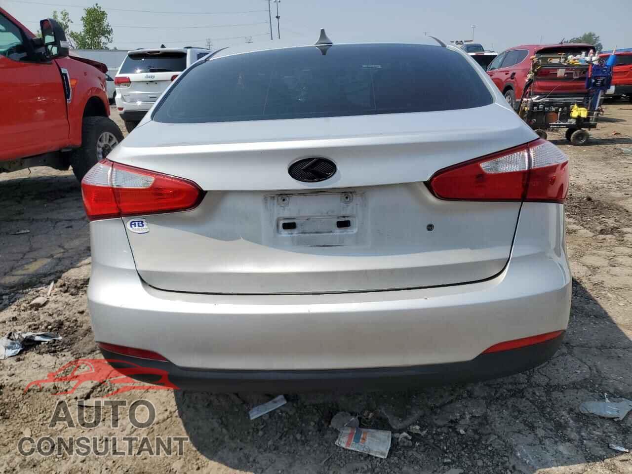 KIA FORTE 2015 - KNAFK4A63F5375095