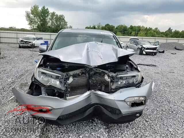 HONDA PILOT 2017 - 5FNYF5H52HB028720