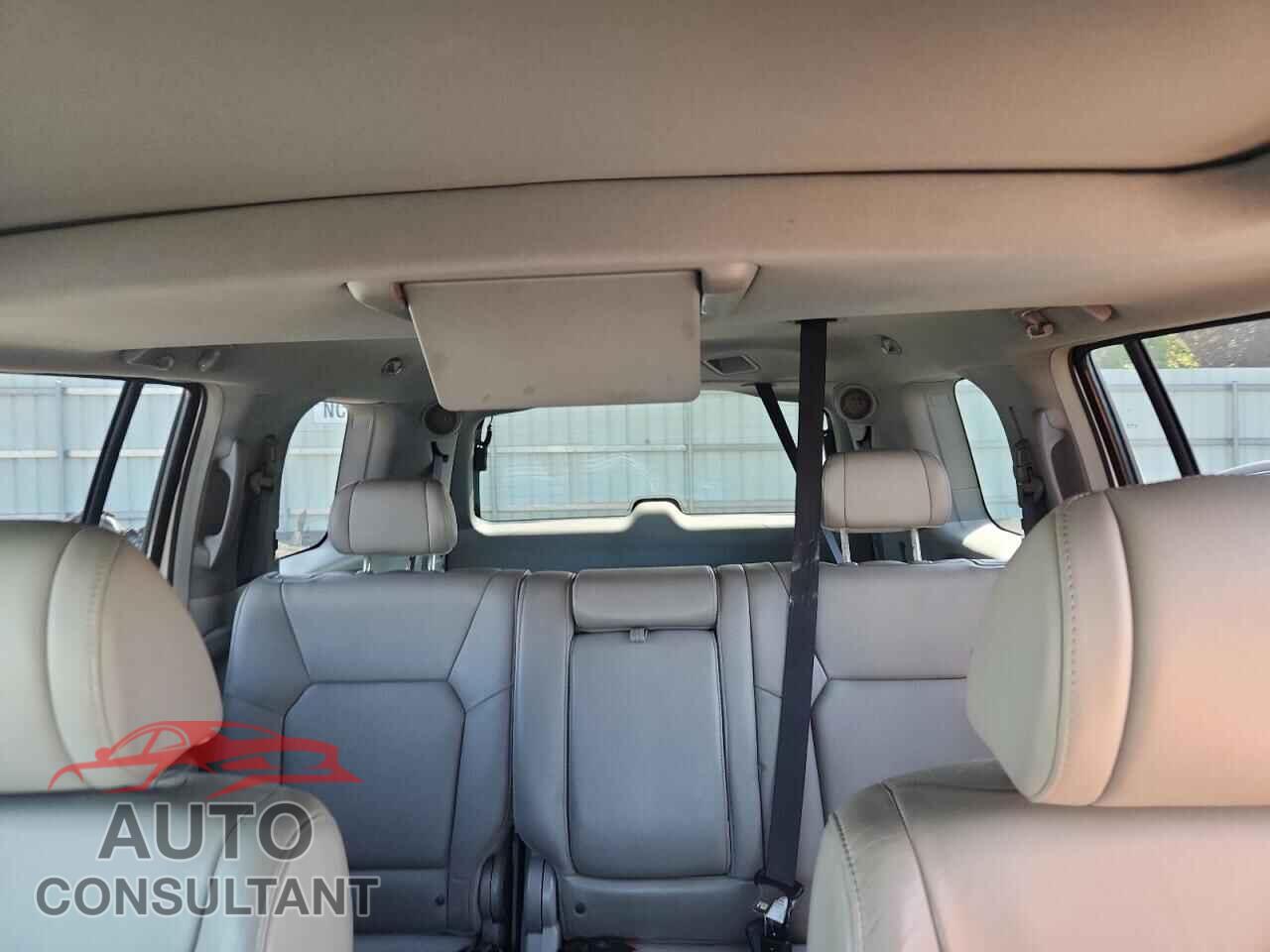 HONDA PILOT 2009 - 5FNYF48619B044685