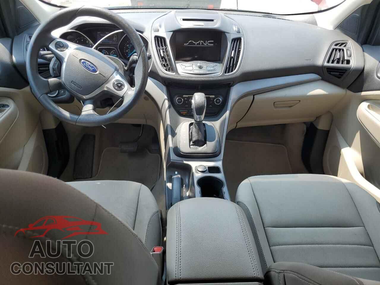 FORD ESCAPE 2015 - 1FMCU9G98FUB97863