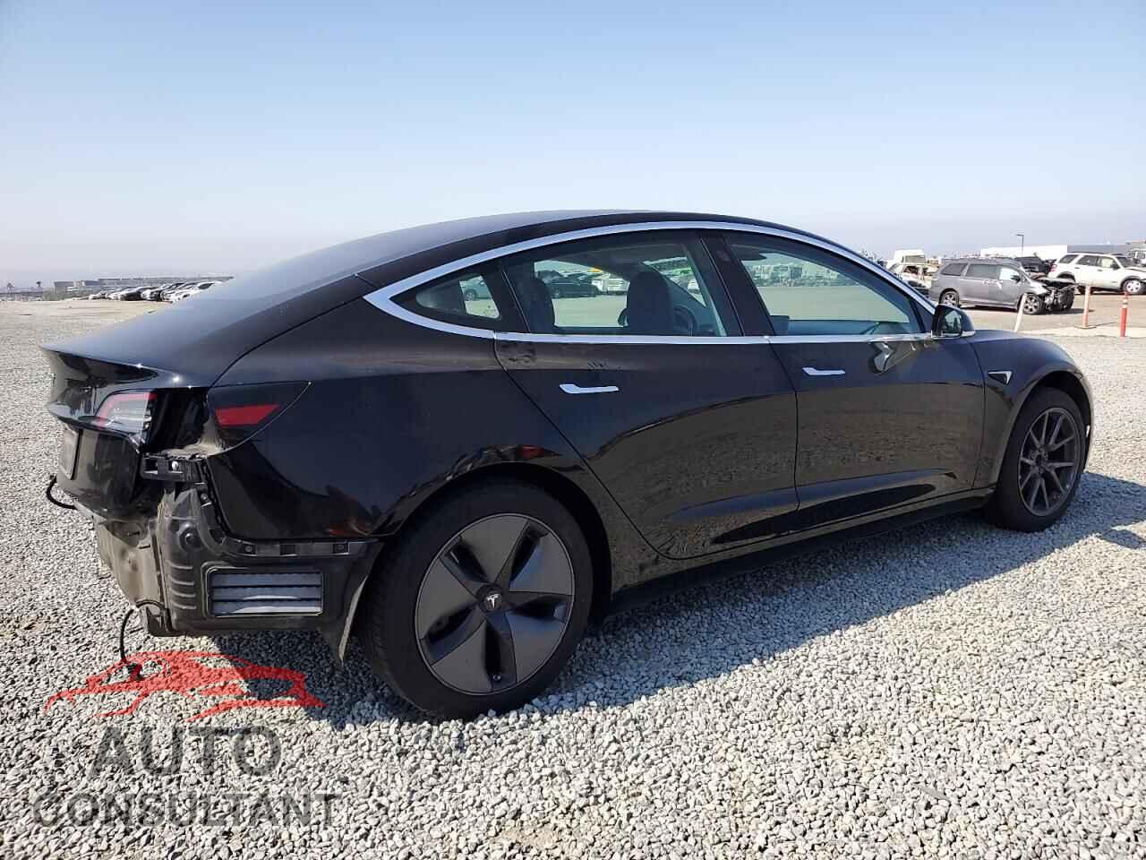 TESLA MODEL 3 2019 - 5YJ3E1EA4KF306905