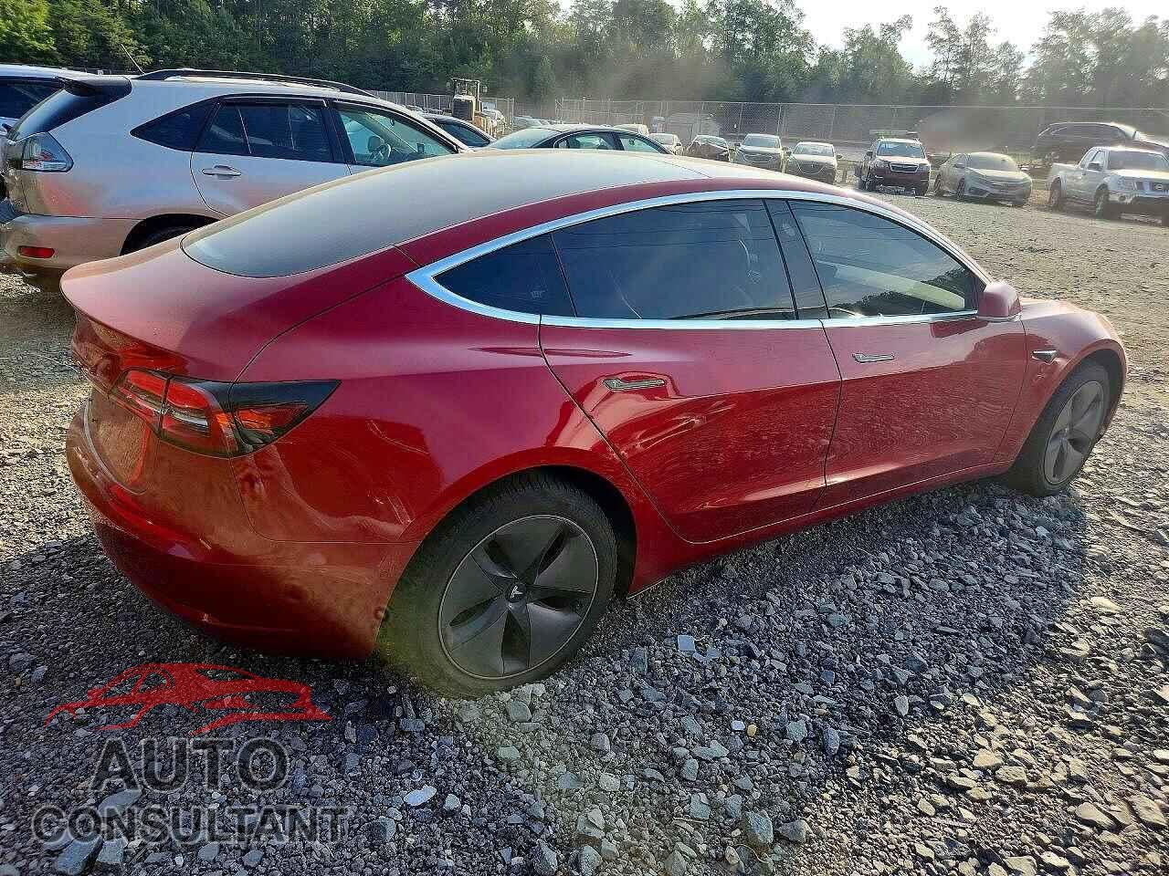 TESLA MODEL 3 2018 - 5YJ3E1EA6JF153894