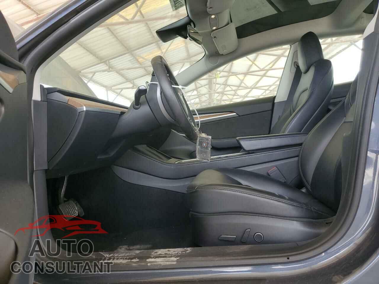 TESLA MODEL 3 2022 - 5YJ3E1EA2NF287310